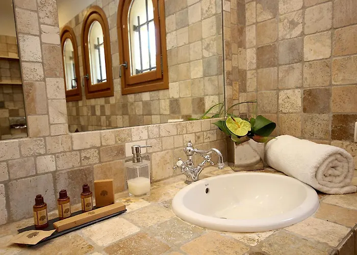 Citadelle - Fantastique Vue Антиб